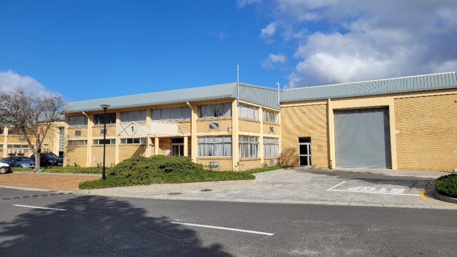 To Let commercial Property for Rent in Montague Gardens Western Cape